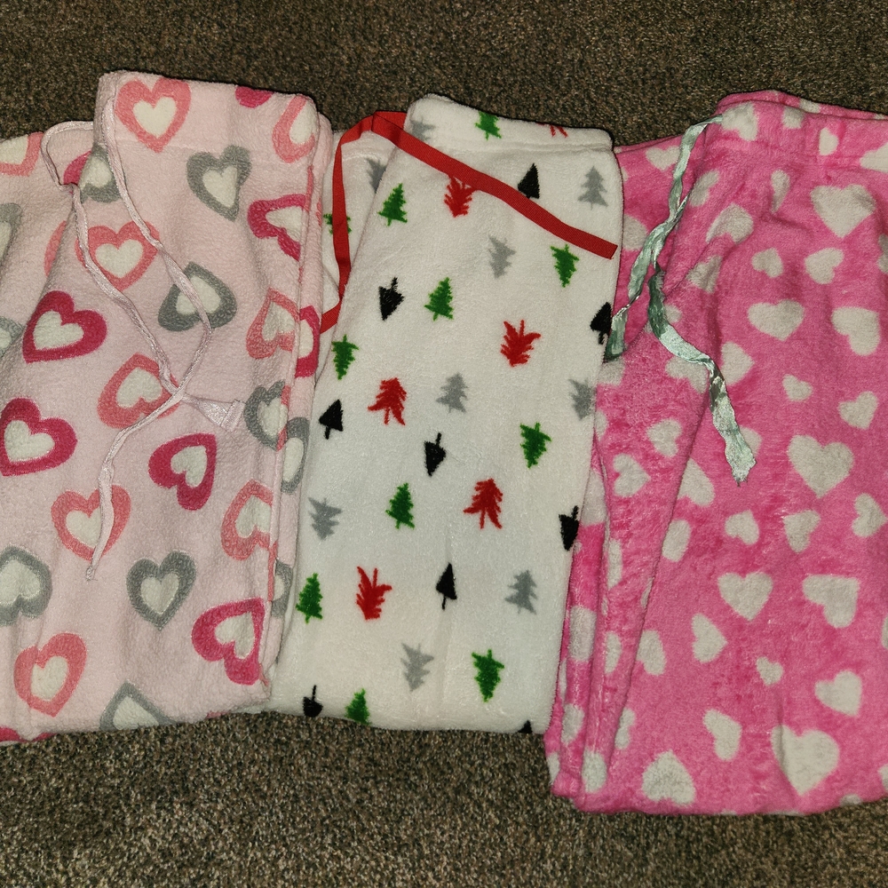 Cozy Heart and Tree Print Pajama Set